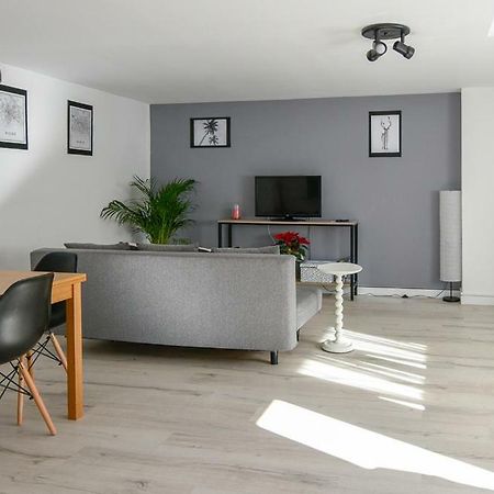 Apartamento Turistico En Брунете Екстериор снимка